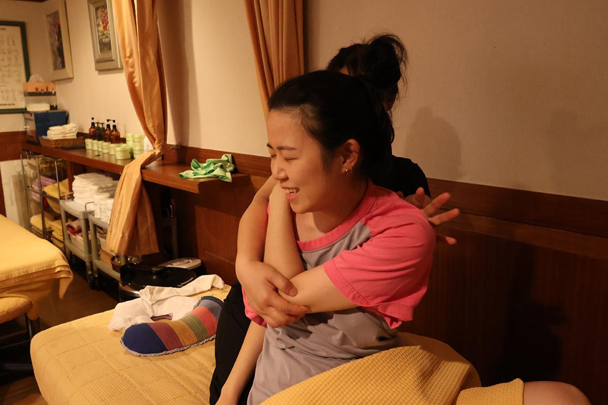 Korea sports massage therapist