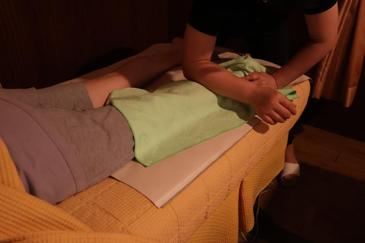 Korea sports massage therapist