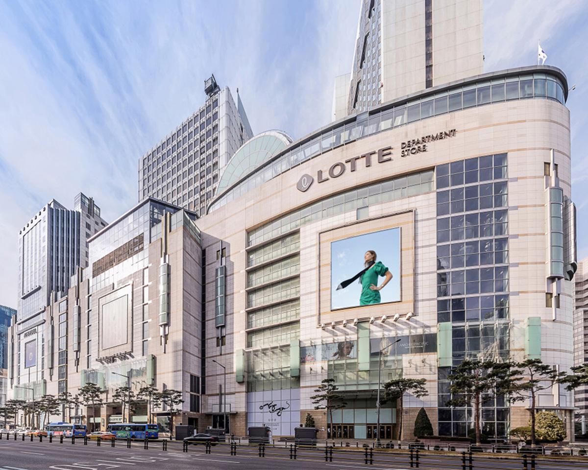 Lotte Department Store opens Louis Vuitton's Take Over pop-up