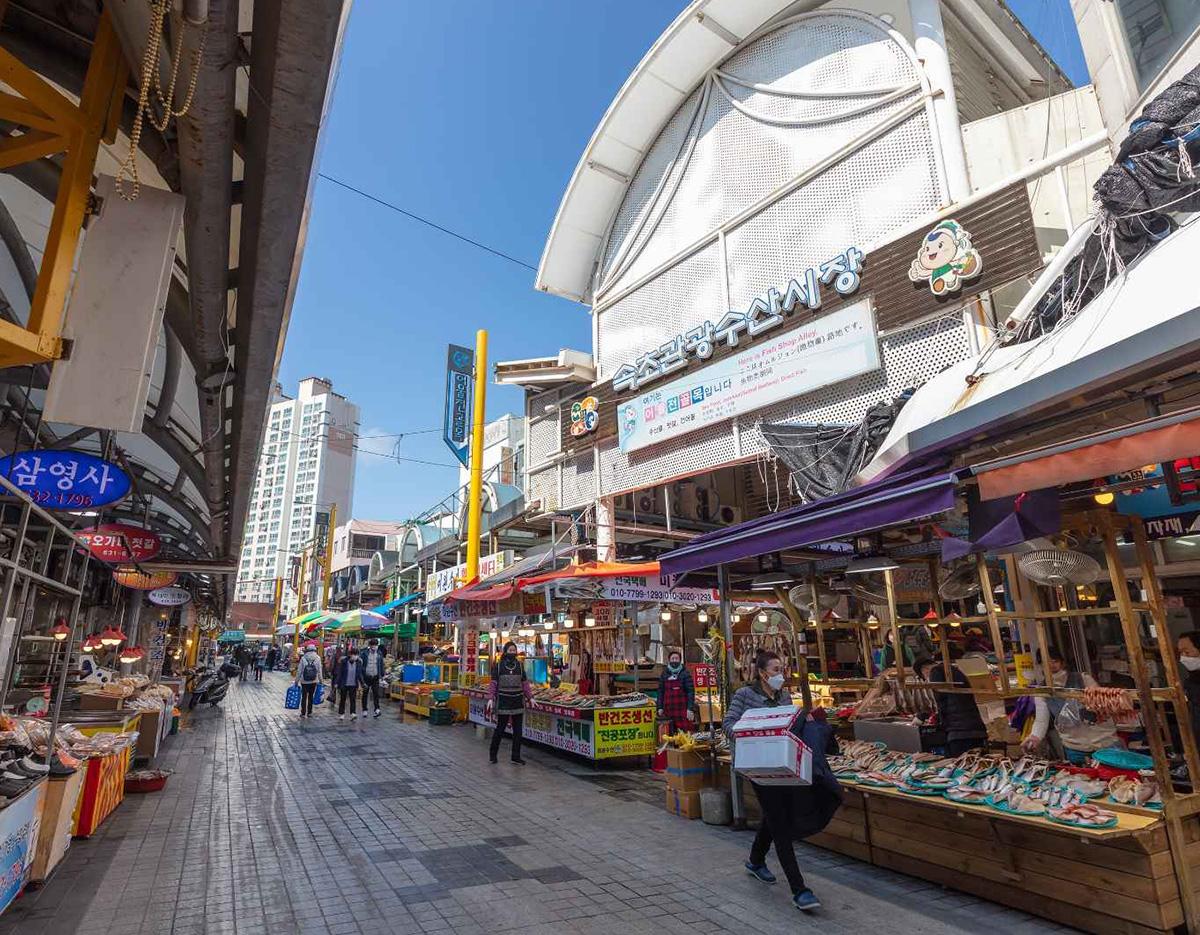 Sokcho Central Market