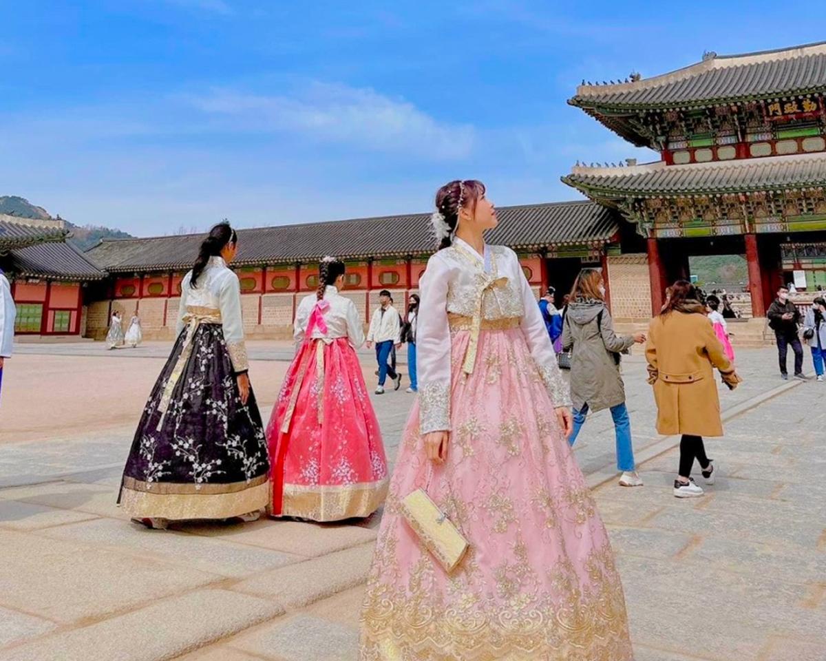 Hanbok Rental