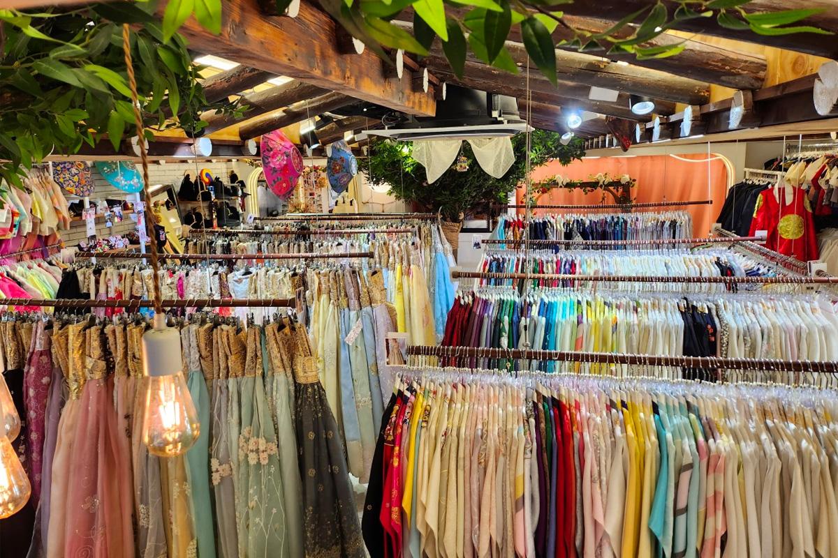 Hanbok Rental