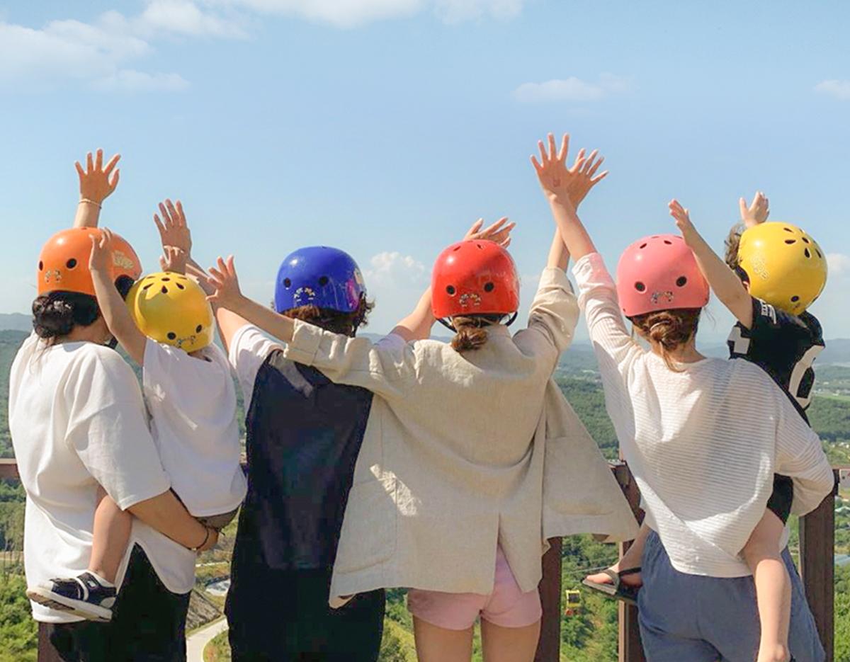 Incheon Luge + Yeongjong Rail Bike + Spring Flower One Day Tour