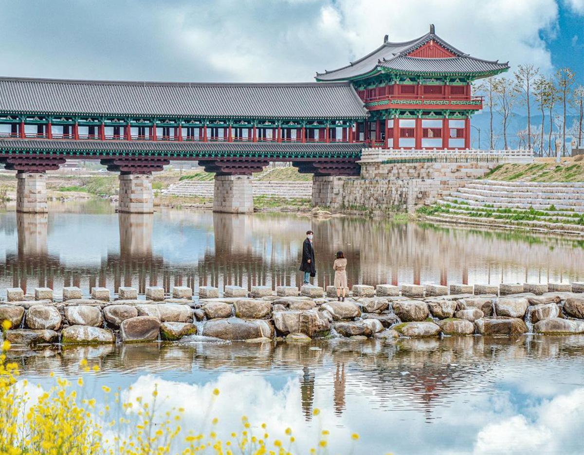 慶州佛國寺/月精橋/校村韓屋村/大陵苑/皇理團路/東宮與月池方案任選賞櫻一日遊（首爾/釜山出發）-image