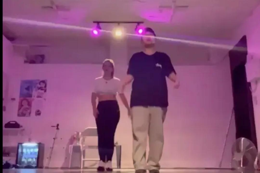 K-pop dance class