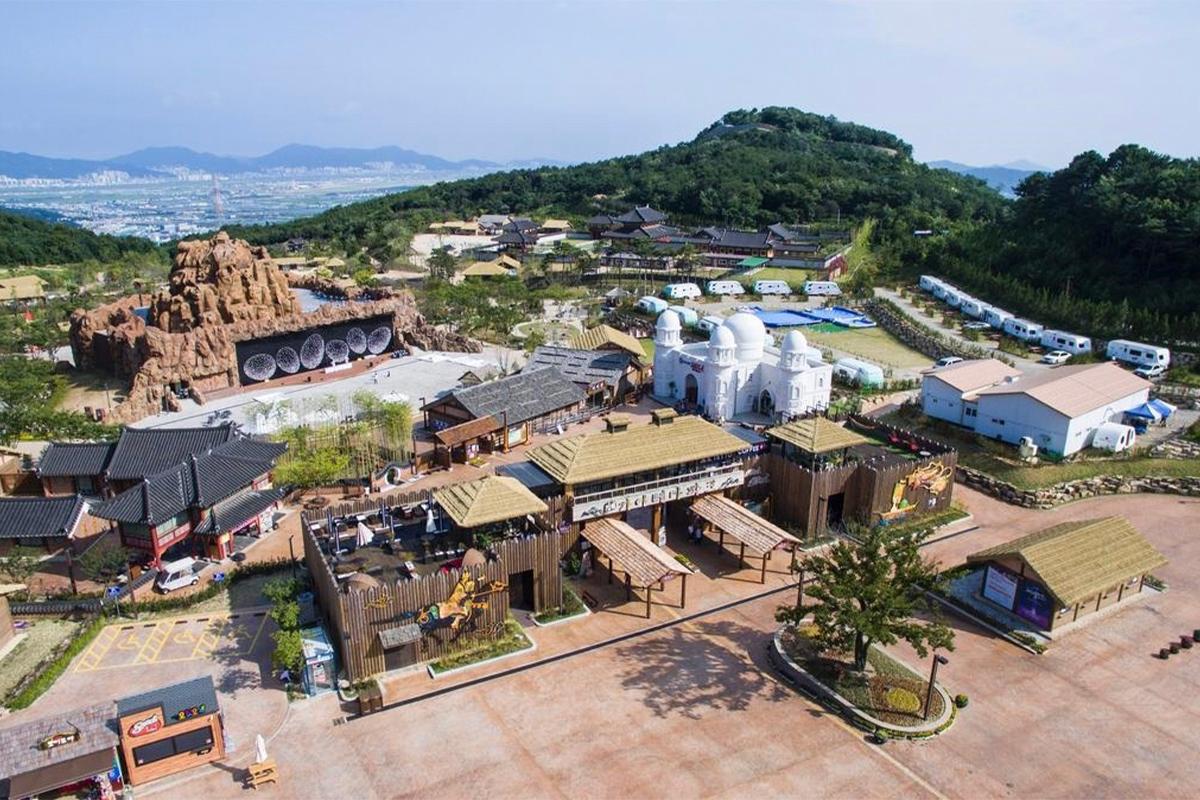 Gimhae Gaya Theme Park + Nakdonggang River Railbike + Gamcheon Culture Village One day tour