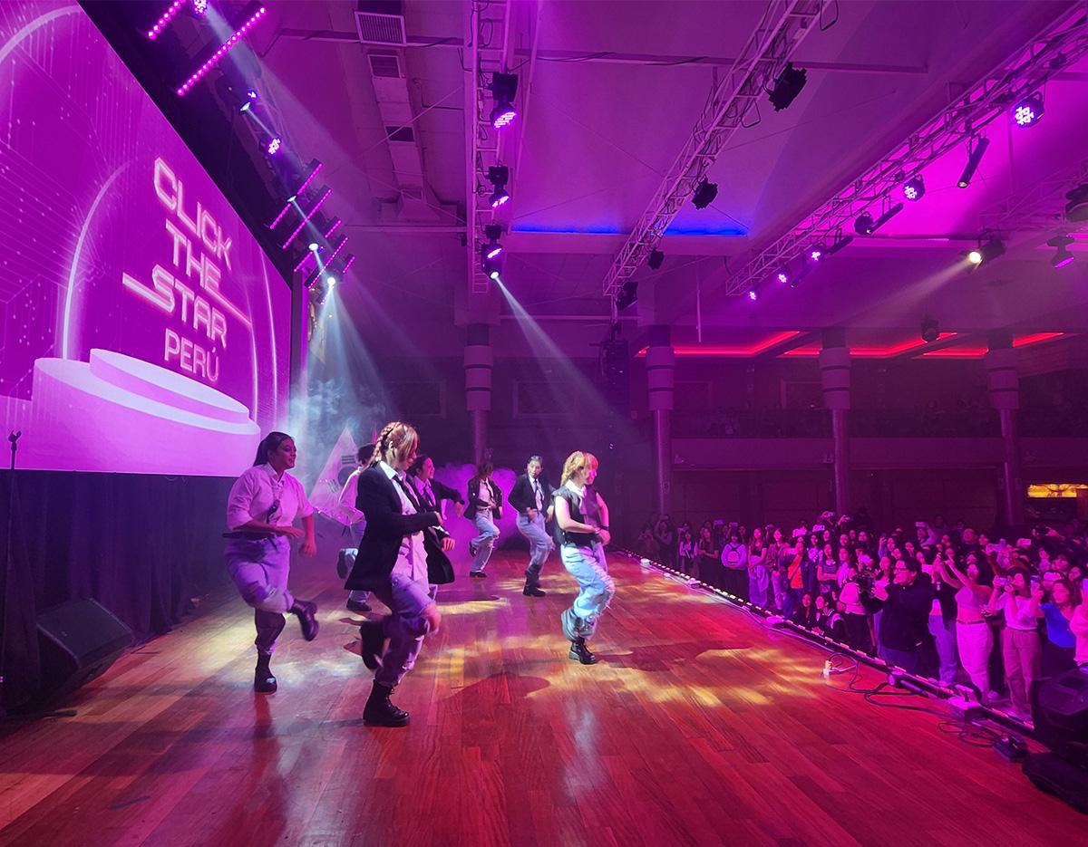 K-POP Short Form Experience with Girl Group + K-Culture One Day Tour (Departing from Seoul)