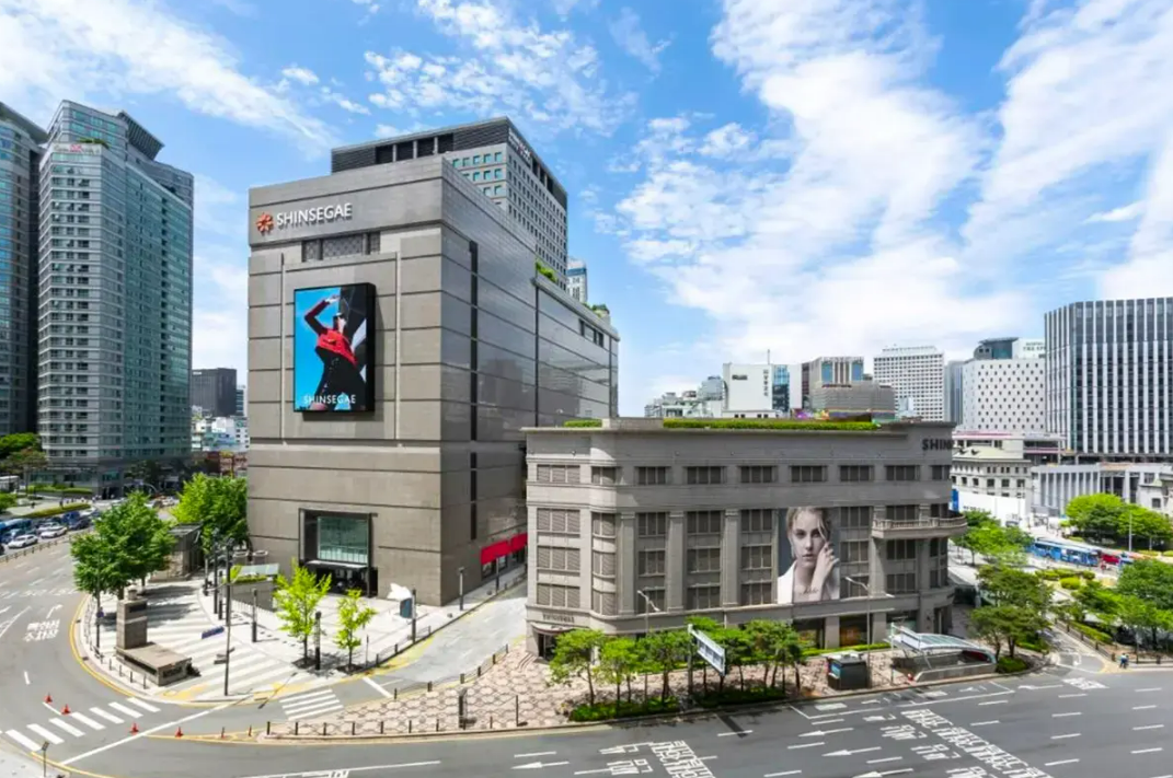 Гадаадын аялагчдын тусгай давуу эрх