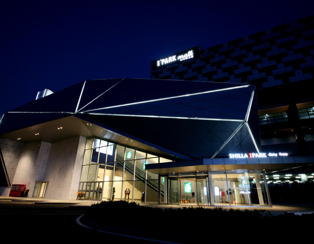 Interni del duty-free a Yongsan