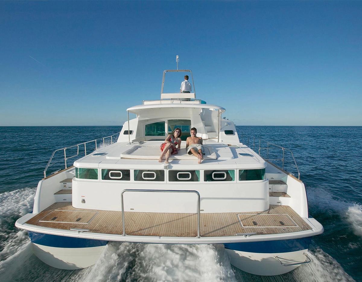 yacht holic