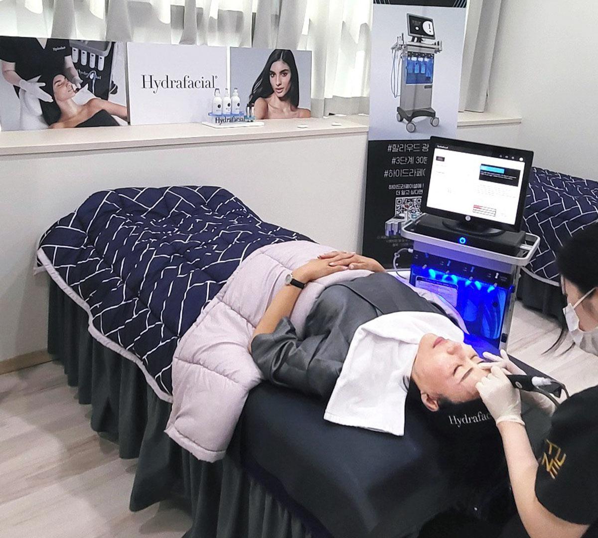 Skin Treatments in ApgujeongㅣTune Clinic-image