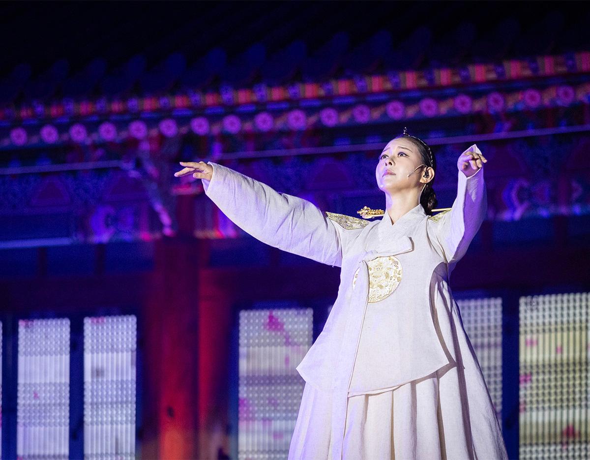 Immersive Art Performance 'Hwaryeong'
