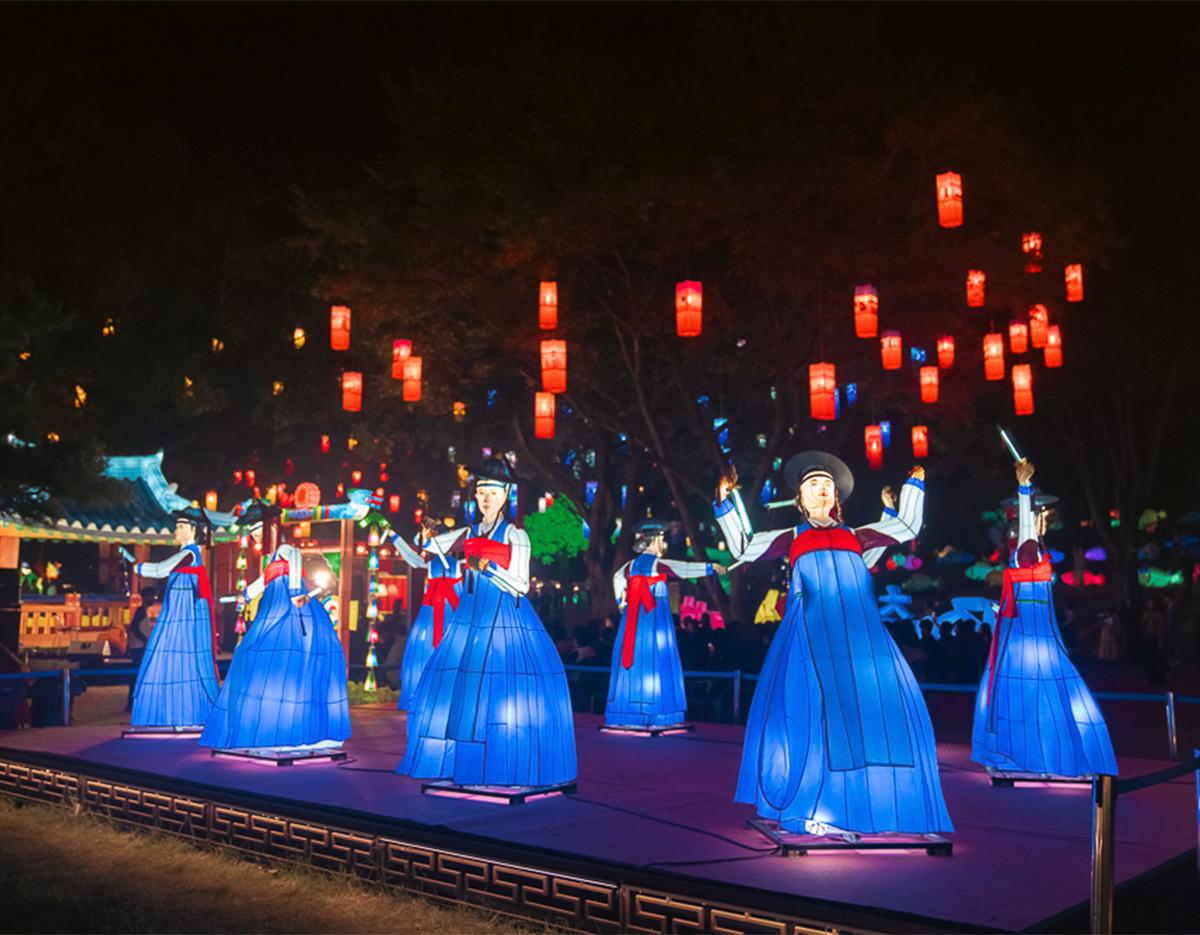 Jinju Namgang River Floating Lantern Festival