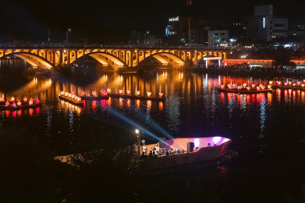 Jinju lantern festival and Hapcheon pink muhly