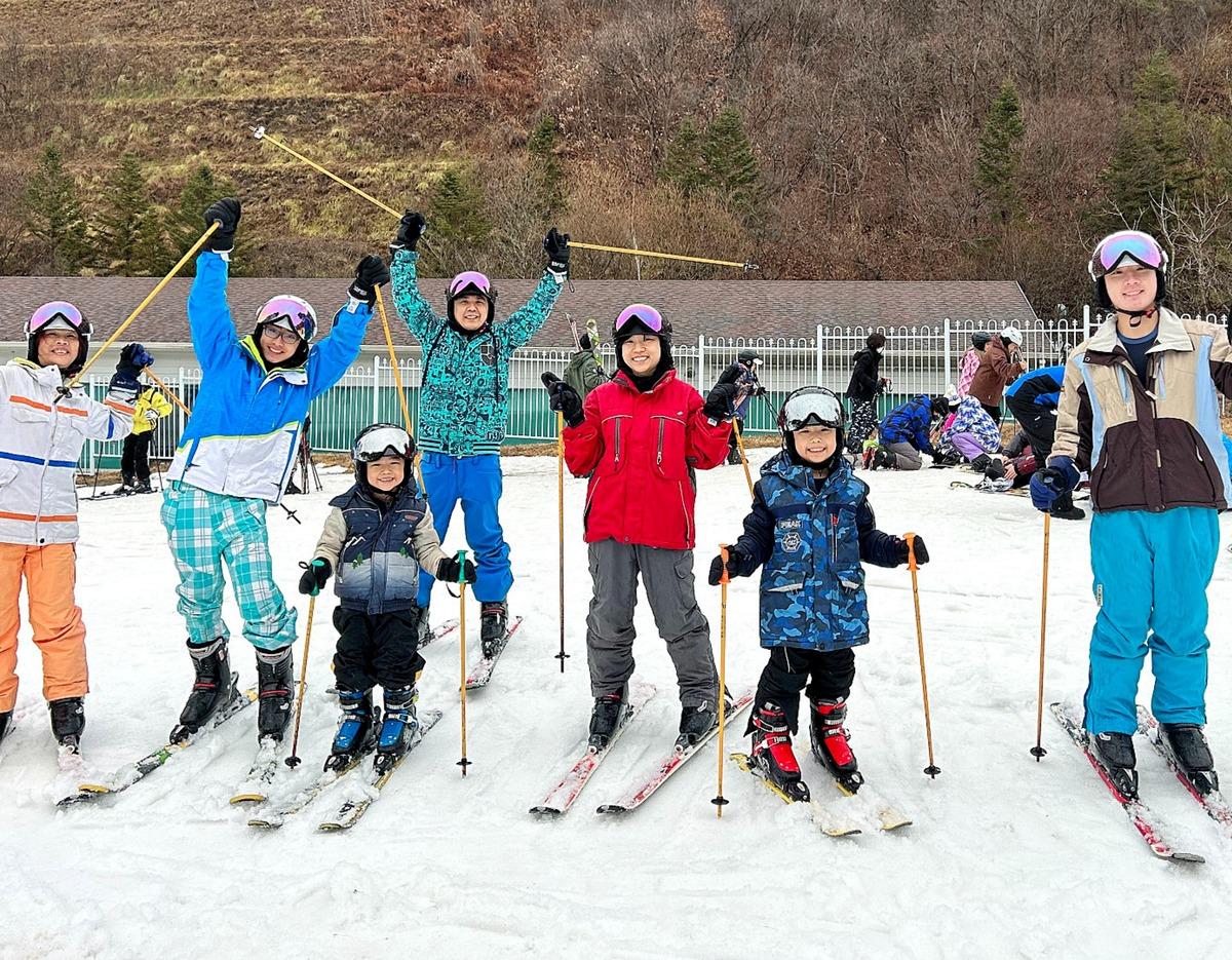 伊利希安江村冬季滑雪一日遊