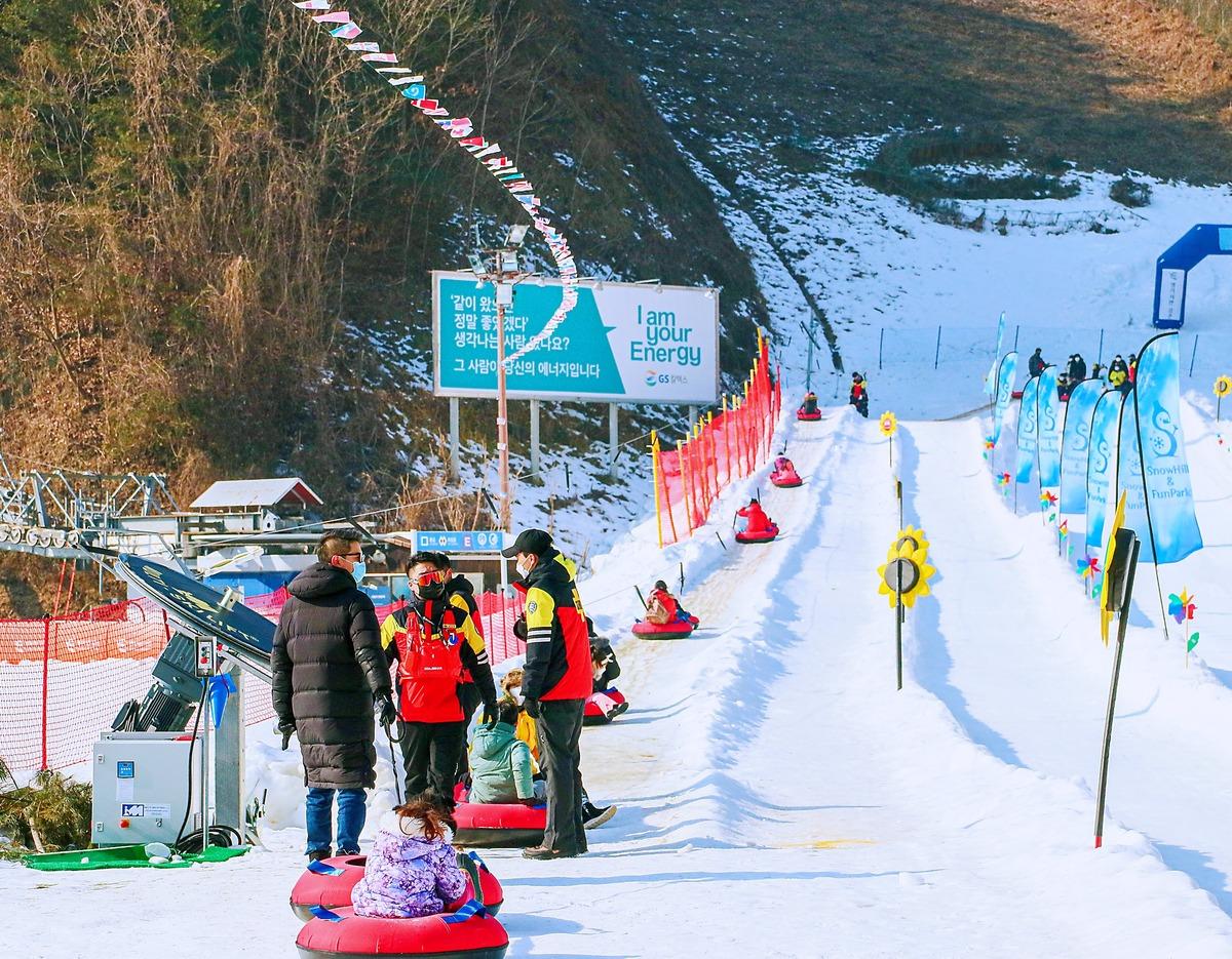伊利希安江村冬季滑雪一日遊