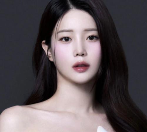 享Danha韓服6折優惠，搭配到府彩妝服務