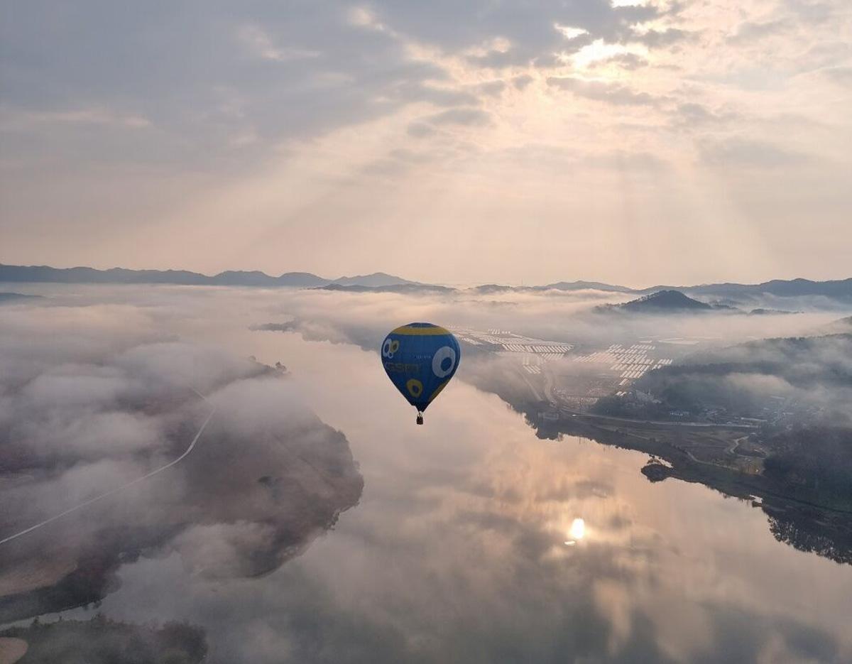 Buyeo Hot Air Balloon Free Flight 1 Night 2 Days Tour