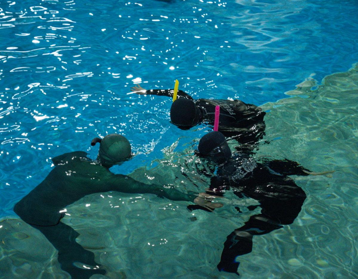 diving