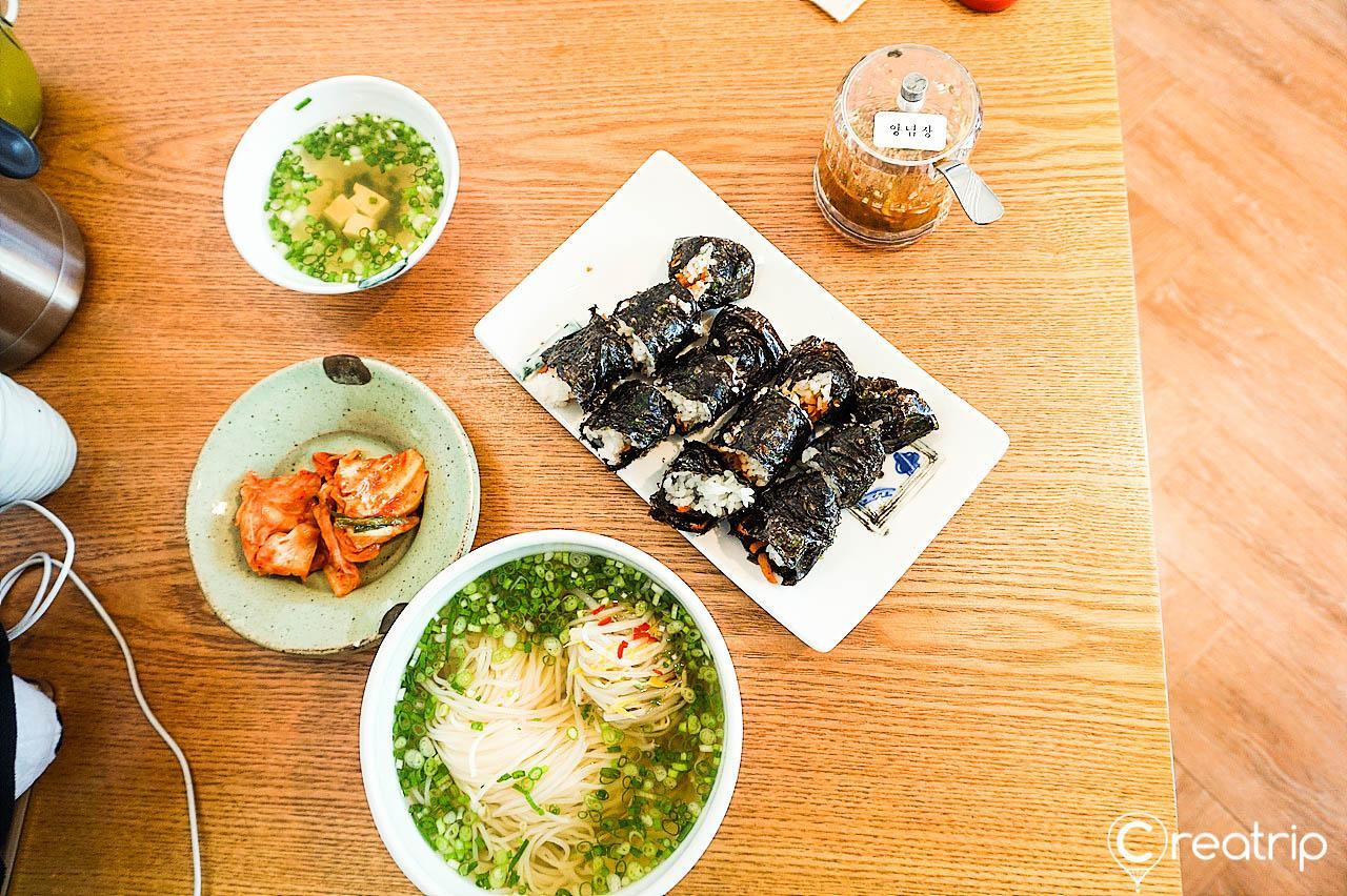 Songjeong House image 3