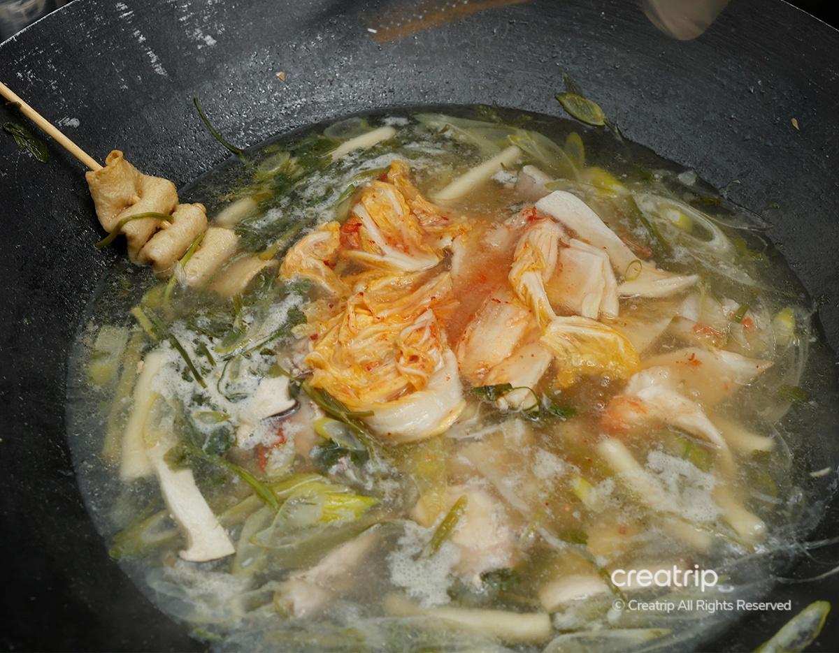 chickenhotpot