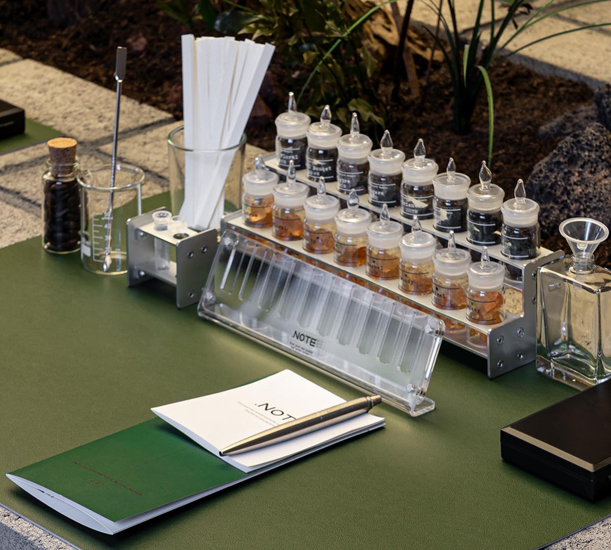 .NOTE Hongdae | Perfume Making Class