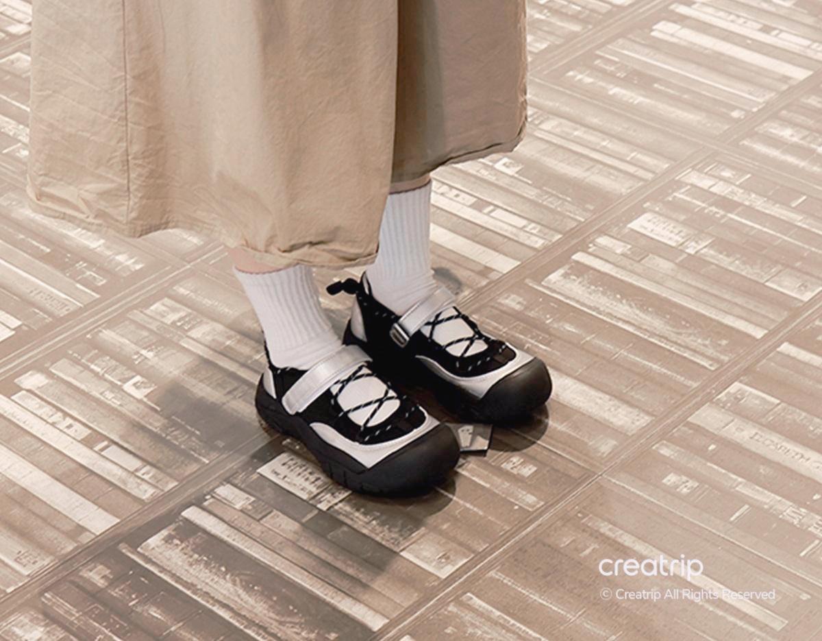 บรรยากาศการเลือกซื้อสินค้า Shoopen ฮงแด