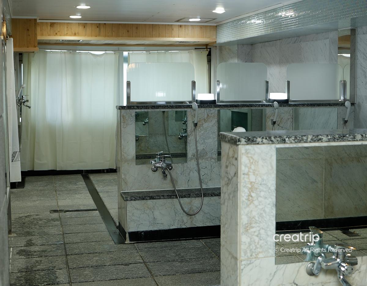 Myeong-dong Mud Spa