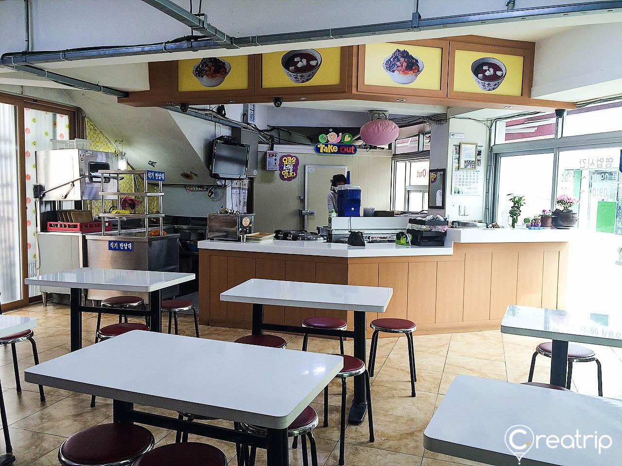 yonghodong grandma porridge and ice flake image 4