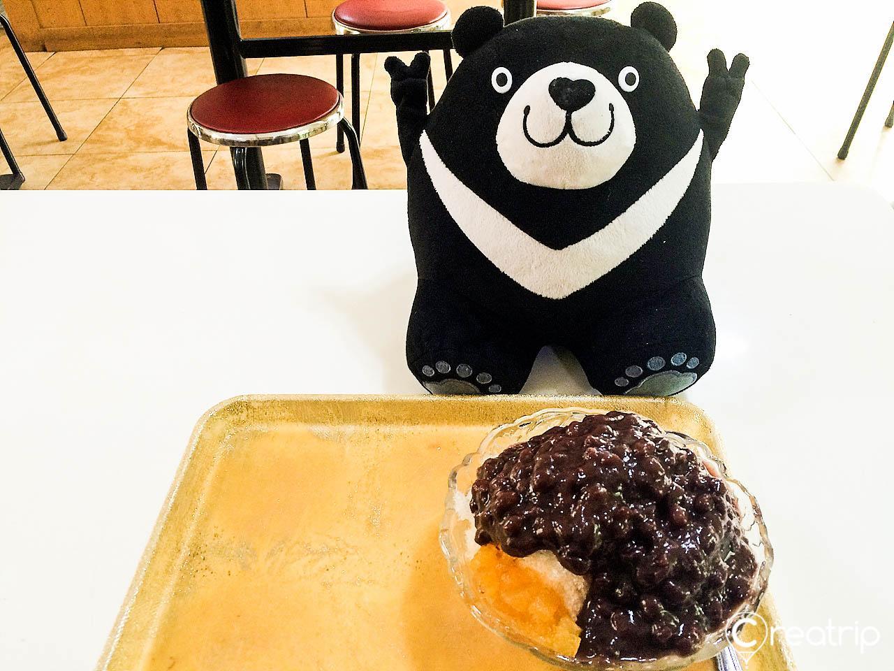 yonghodong grandma porridge and ice flake image 3