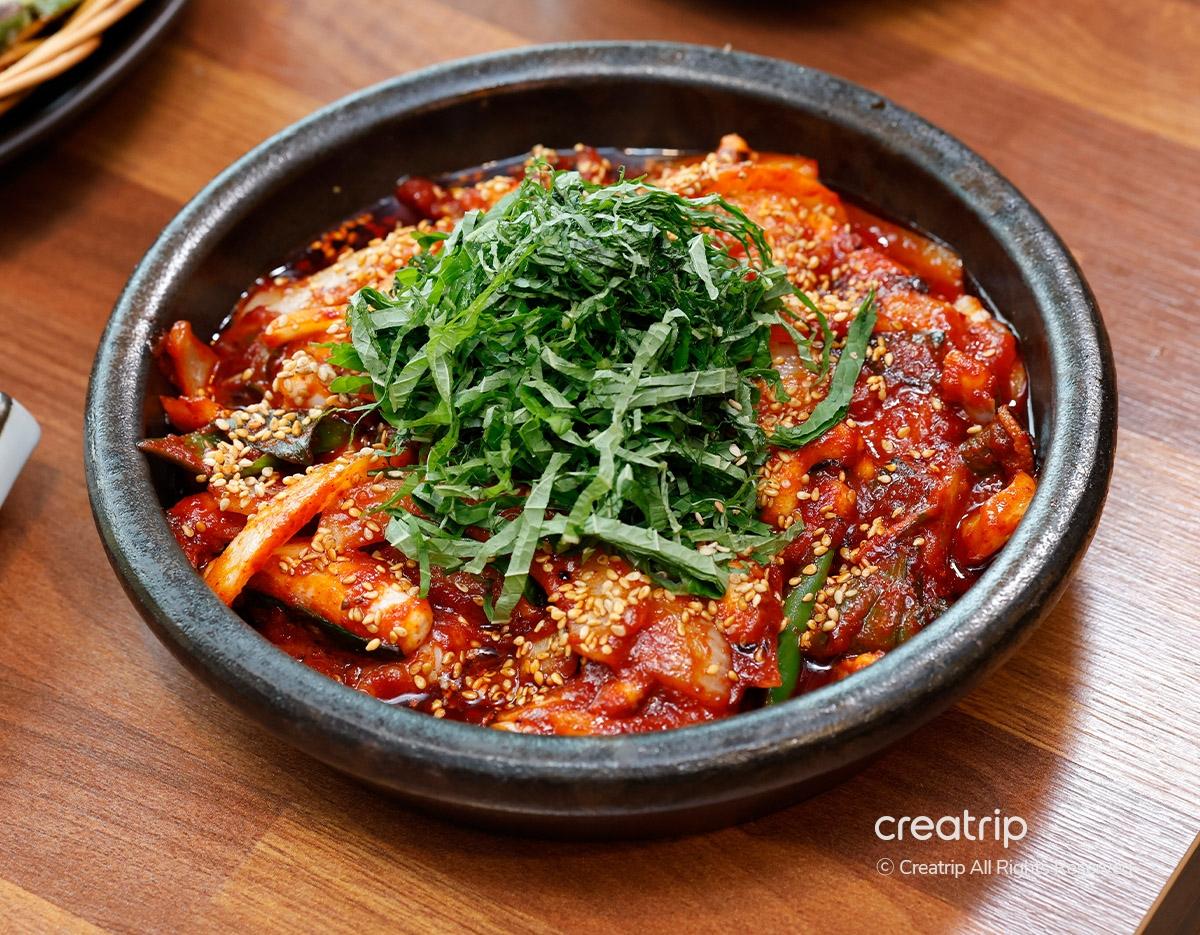 Insa Dodam dining space