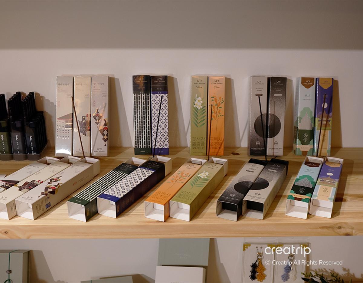 Атмосфера магазина WAYUJAE