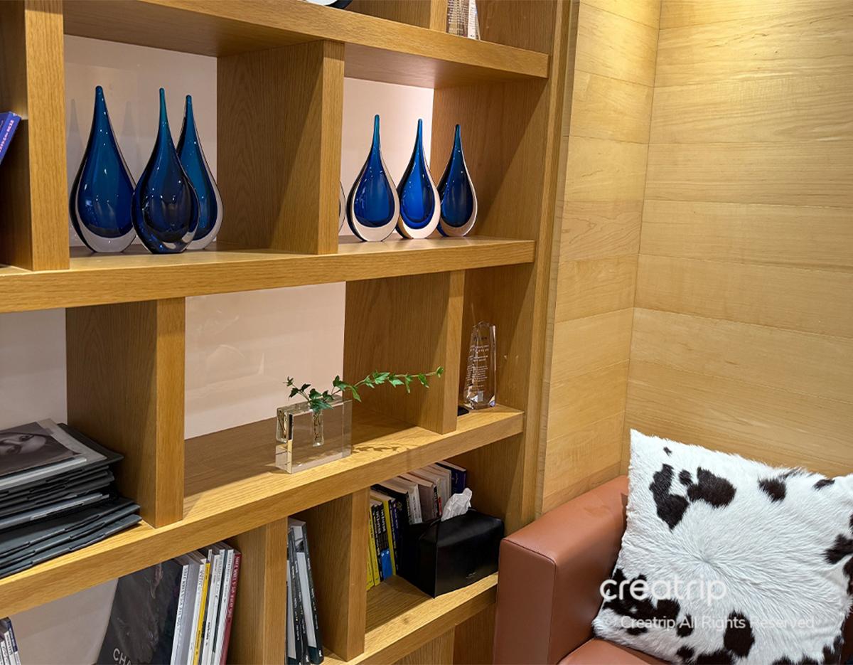 LeechulHairkerker Myeongdong 1st Branch