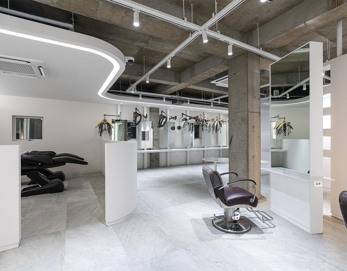 Lee Kyung Min foret Cheongdam Headquarters