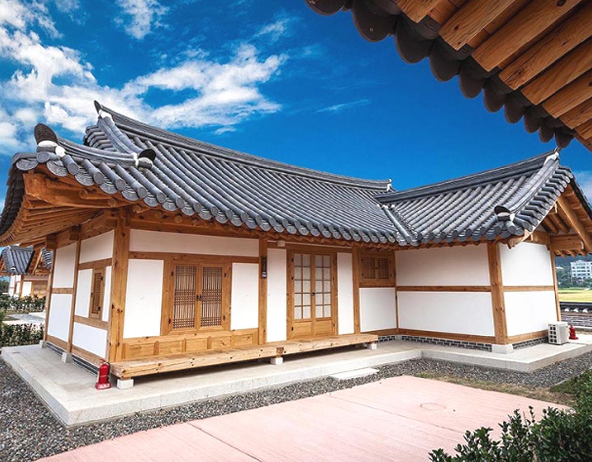 Gangneun Ojuk Hanok Village