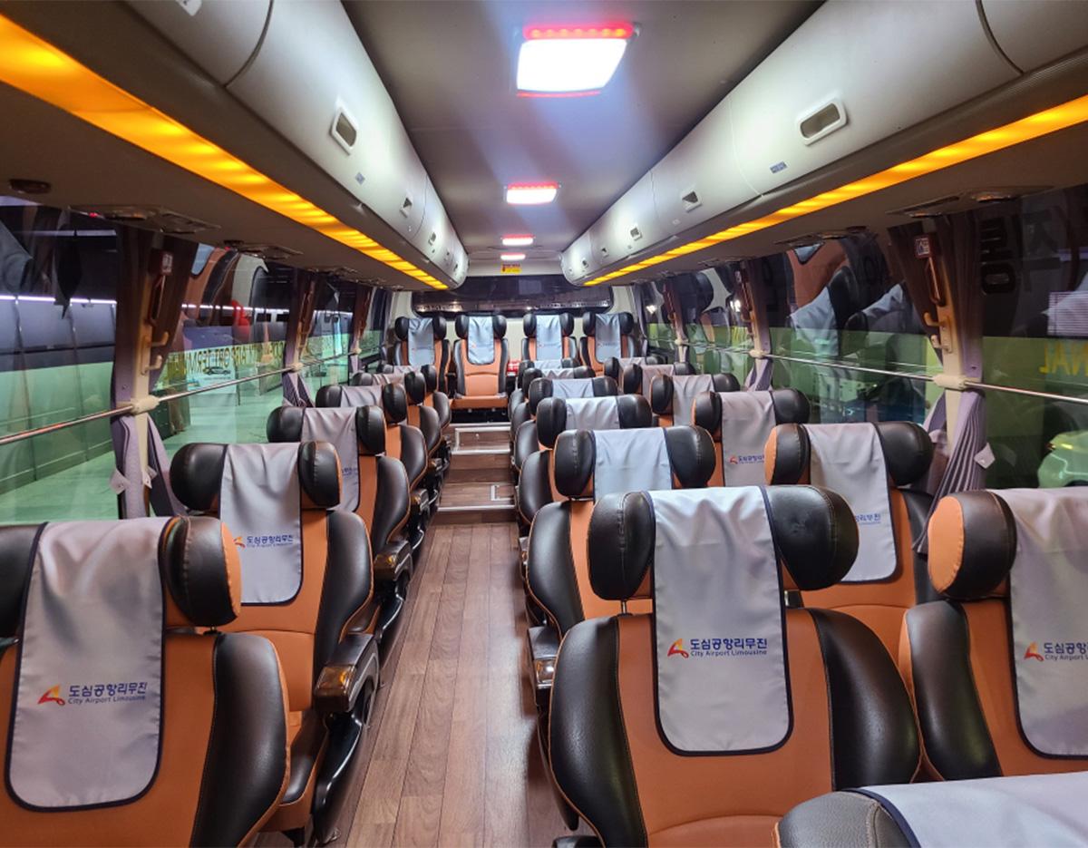 Airport bus
