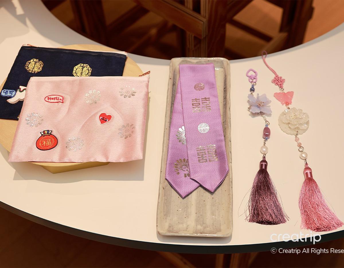 Danha Hanbok DIY Studio + Haewadal Hanbok