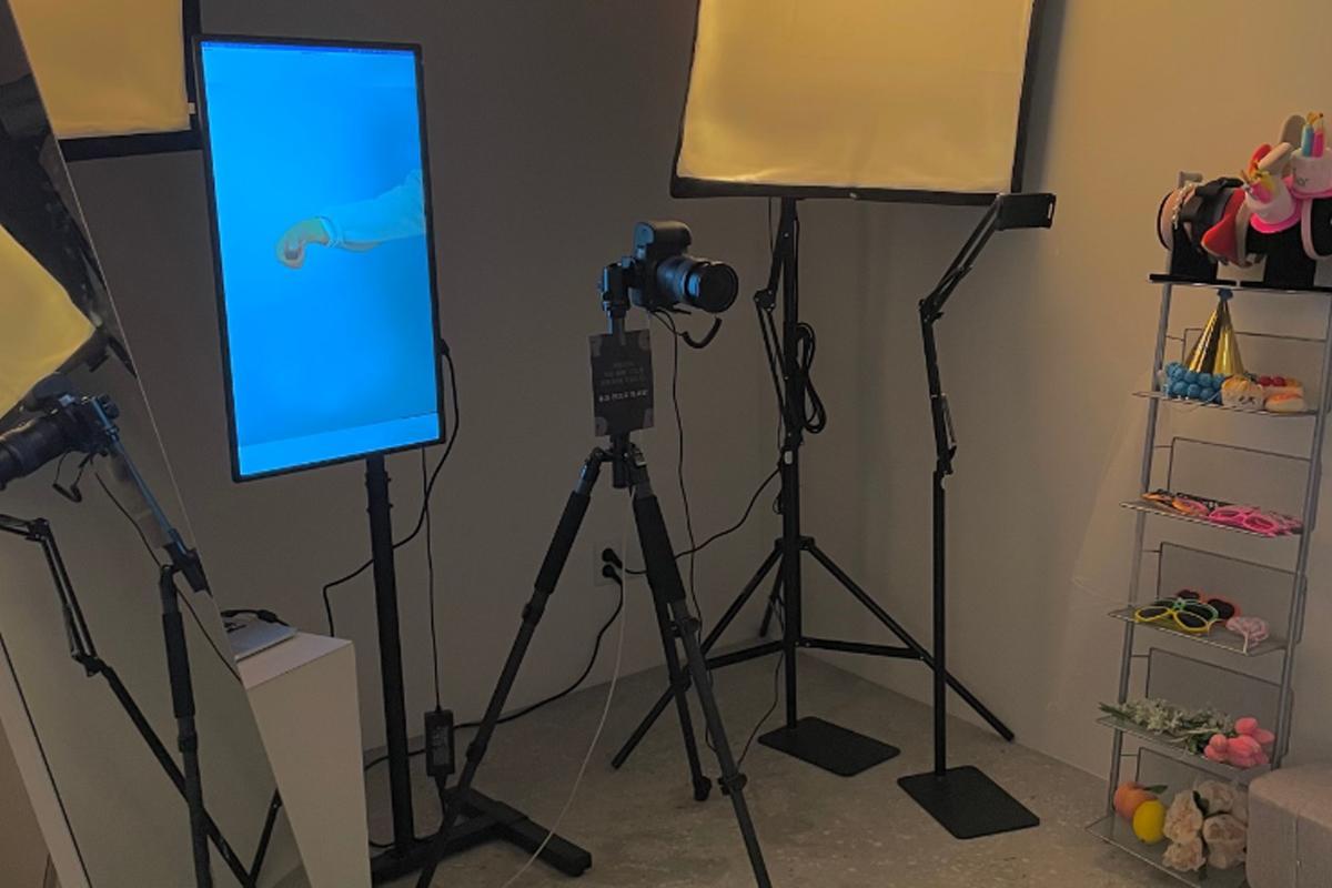Recorded Self Profile Photo Studio | Hongdae