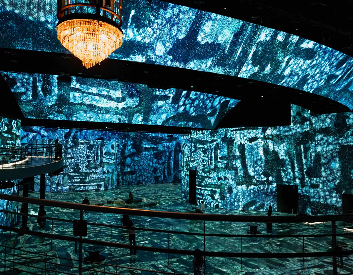 Nami Island & Autumn Maple Road & Theatre des Lumieres Day Tour from Seoul