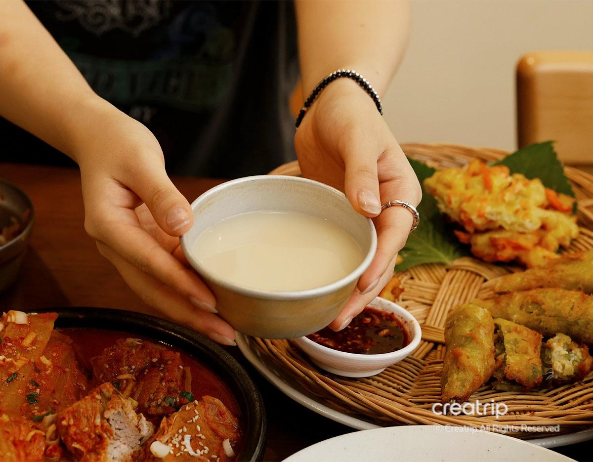 Домашняя корейская еда в Jongno Bansanghoe