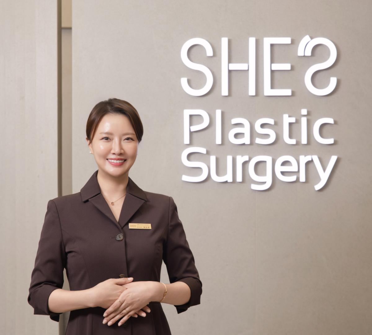 SHE'S Plastic Surgery