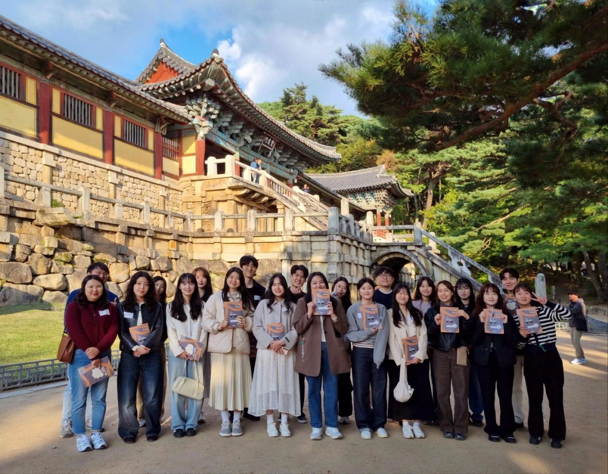 The K-dynasty Docent-the National Museum of Korea