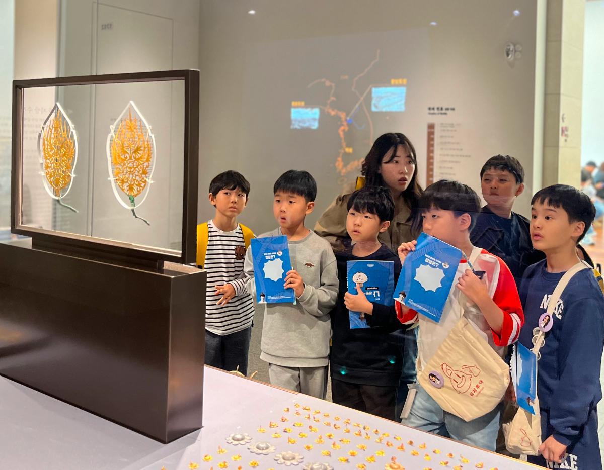 The K-dynasty Docent-the National Museum of Korea