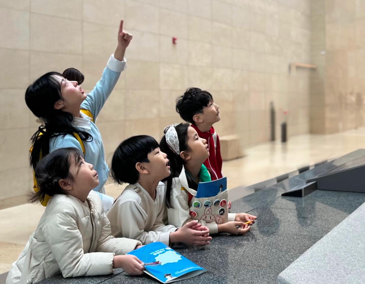 The K-dynasty Docent-the National Museum of Korea
