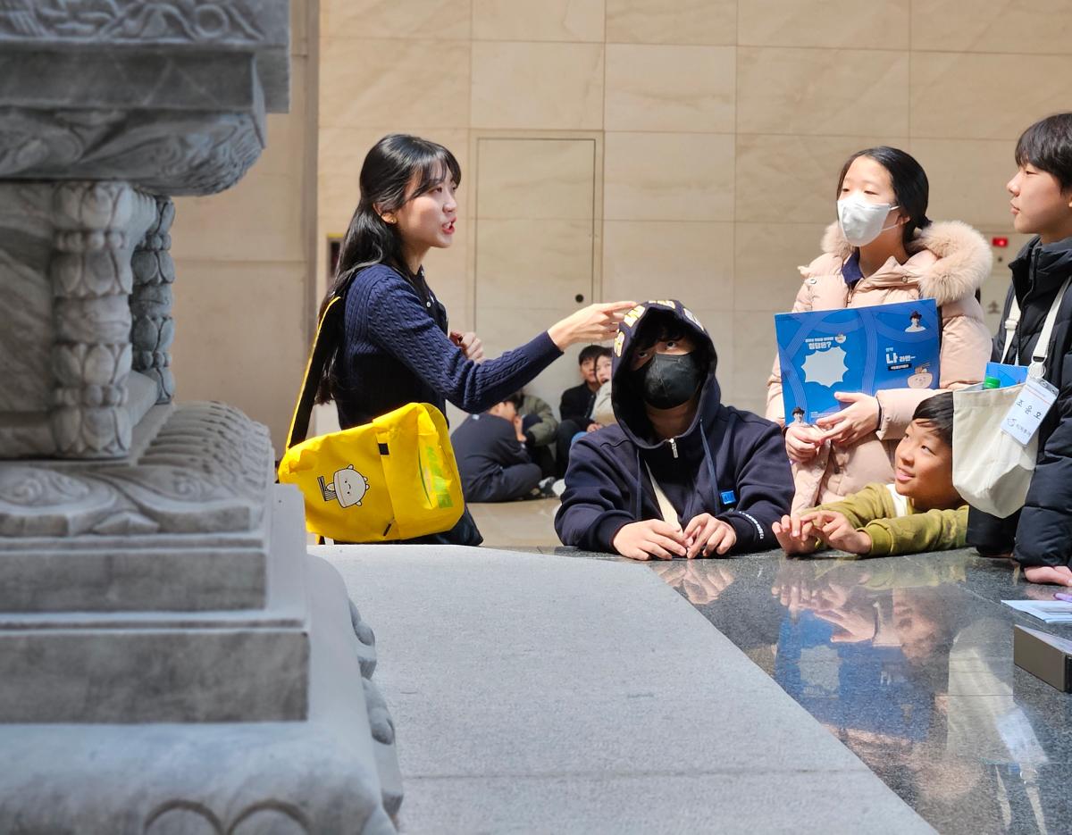 The K-dynasty Docent-the National Museum of Korea