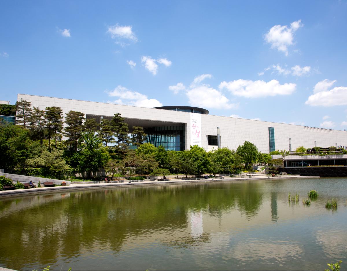 The K-dynasty Docent-the National Museum of Korea