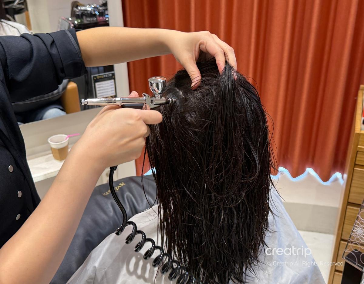 LEE CHUL HAIRKERKER Gangnam