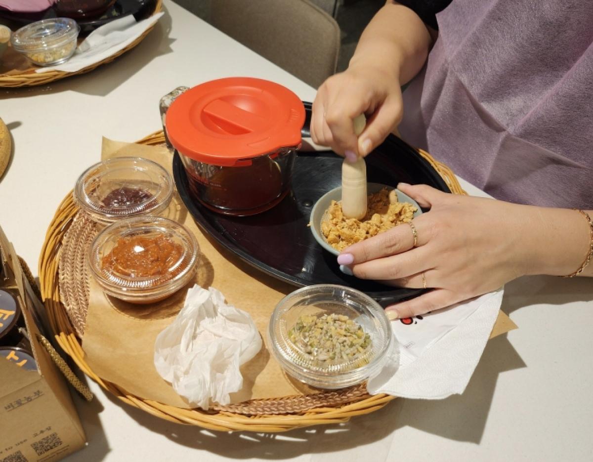 Korean rural cooking experience (departure from Seoul)