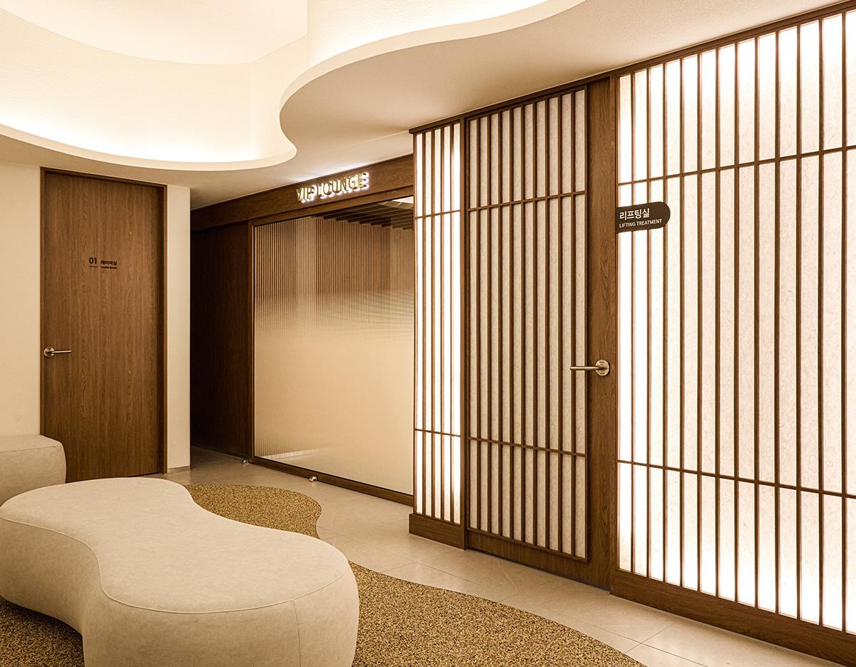RE:BERRY Clinic Myeongdong interior and treatment facilities