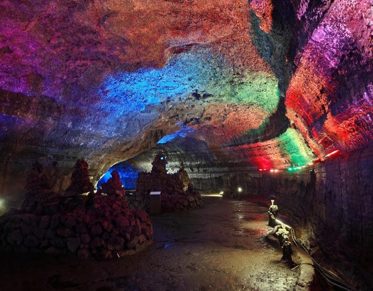 Jeju Private Custom Tour with Licensed Guide